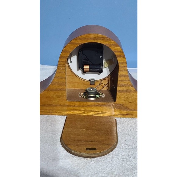 RARE VINTAGE Howard Miller Mantle Desk Clock Model 635-102 Made In Germany.CLEAN - Picture 5 of 8